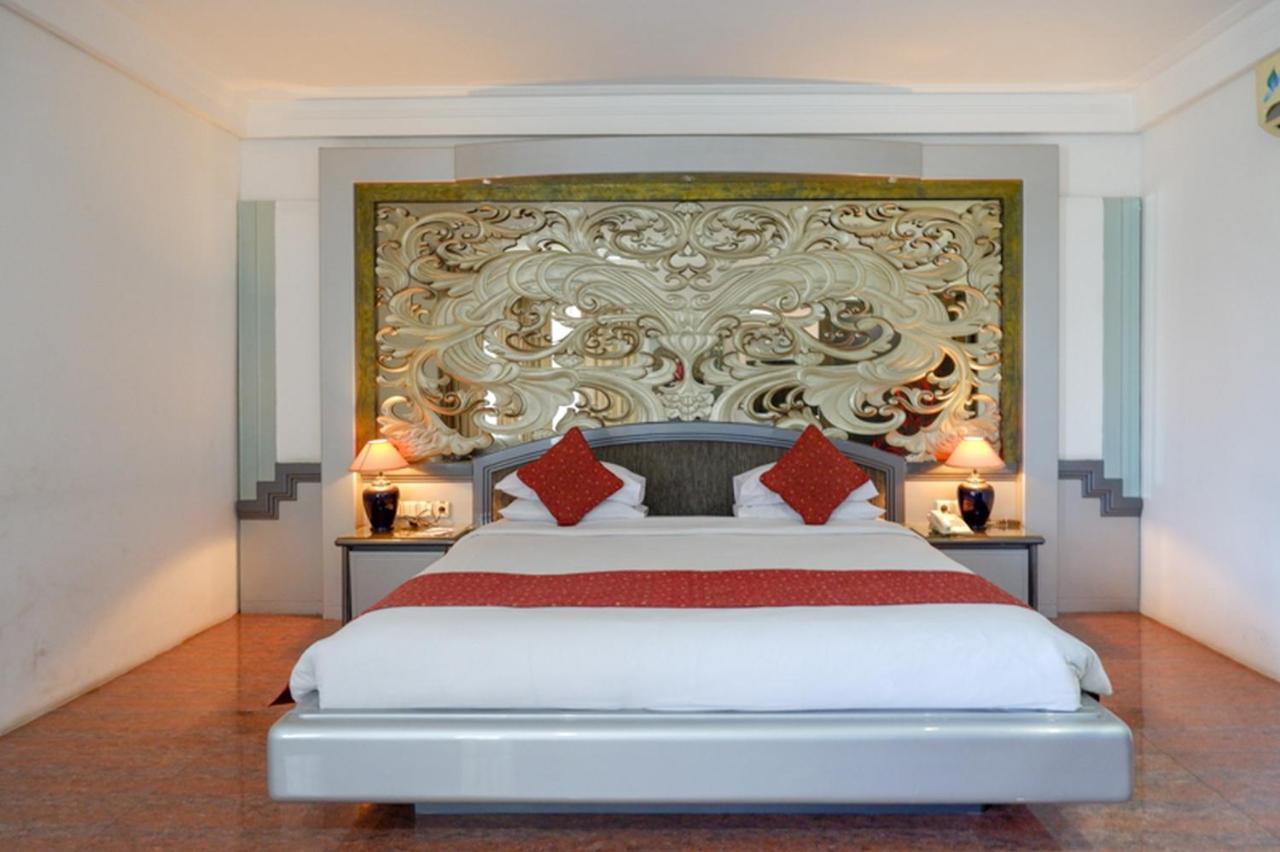 Hotel New Puri Garden Bandara Семаранг Экстерьер фото