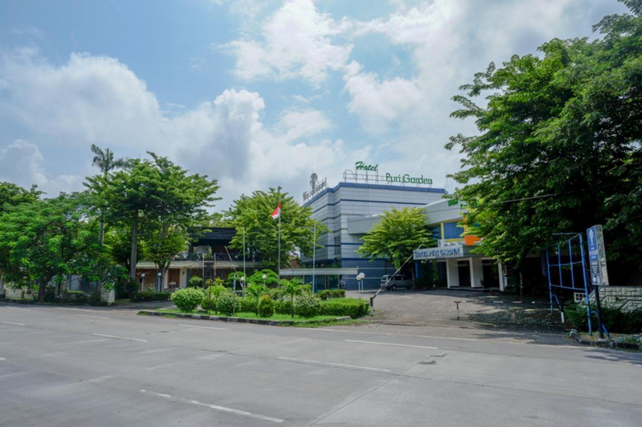 Hotel New Puri Garden Bandara Семаранг Экстерьер фото
